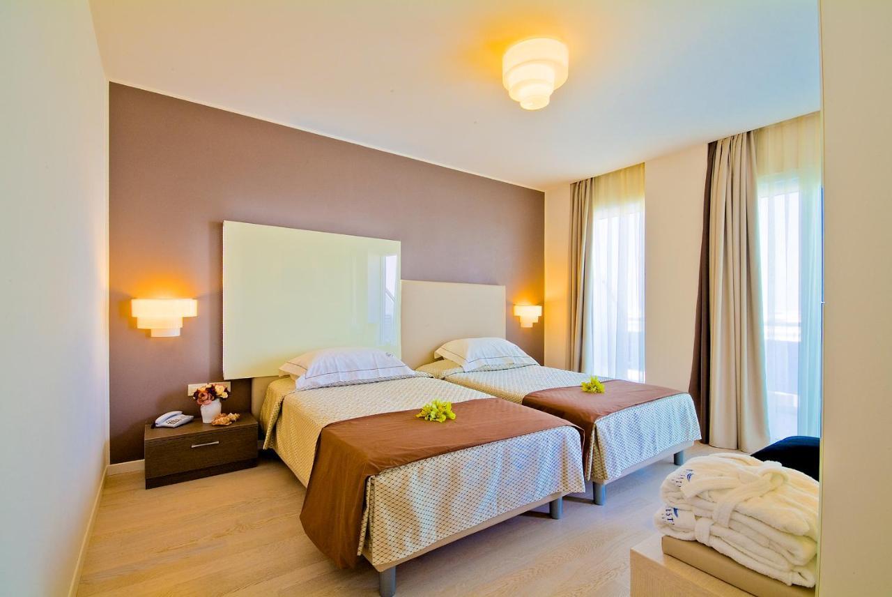 Majestic Beach Hotel & Wellness Bibione Kültér fotó