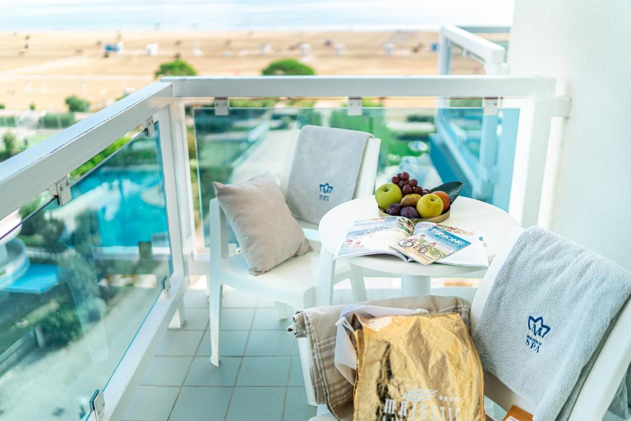 Majestic Beach Hotel & Wellness Bibione Kültér fotó