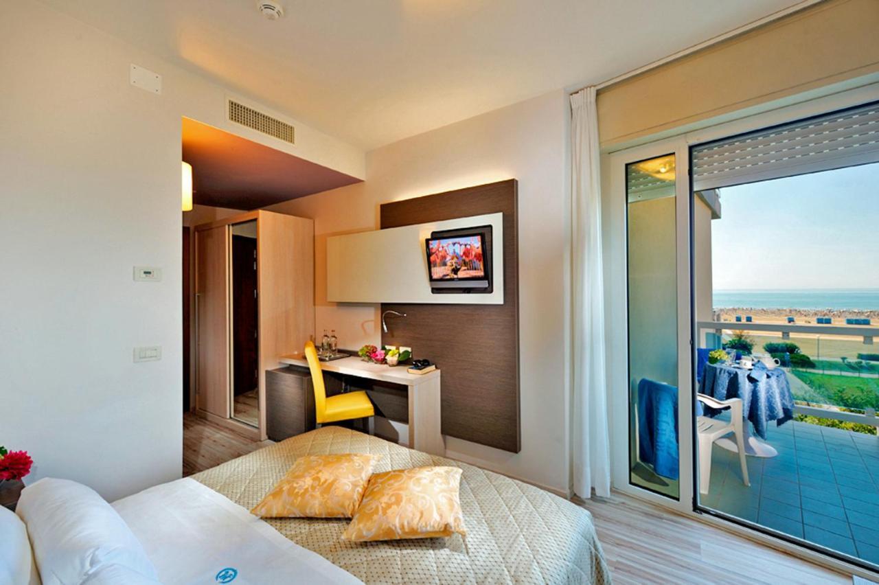 Majestic Beach Hotel & Wellness Bibione Kültér fotó