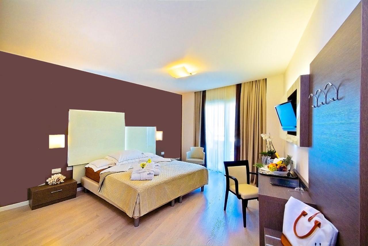 Majestic Beach Hotel & Wellness Bibione Kültér fotó